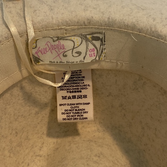 Free People Wool Hat one size - Picture 3 of 3